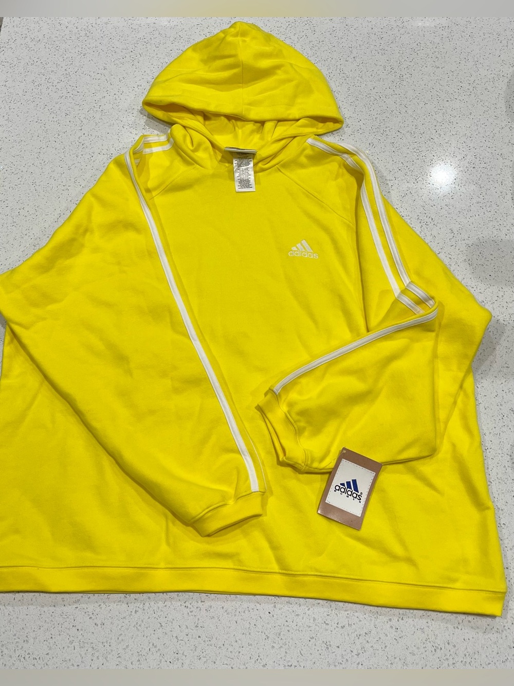 Adidas Women’s 3S Training Hoodie Lemon Yellow Size Large NWT